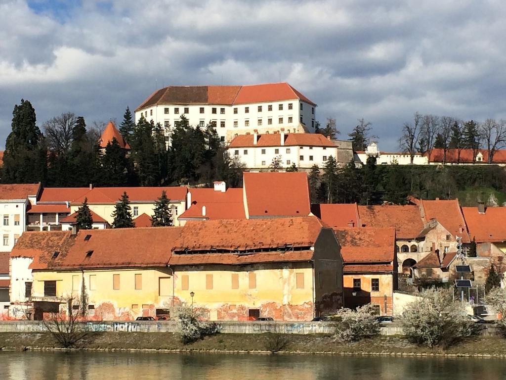 Hotel Murat Ptuj Exterior foto